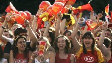 La plataforma 'Madrid con la selección' pide a Ayuso y Almeida pantallas gigantes para ver el Mundial