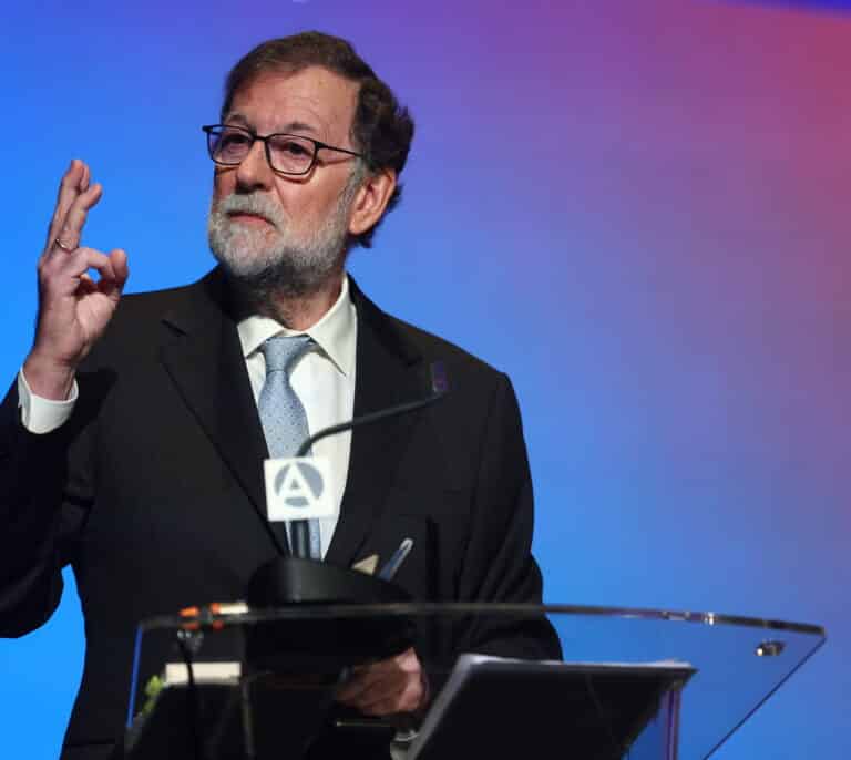 Adivine lo que ha escrito Mariano Rajoy del España-Italia antes de leerlo