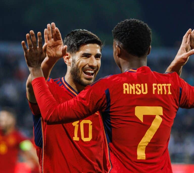 Tres grandes noticias y una fragilidad en el último partido de España antes del Mundial