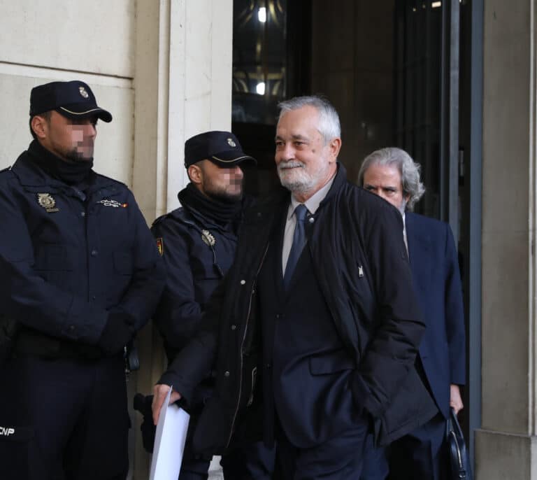 Griñán pide a la Audiencia de Sevilla que amplíe tres meses el plazo para entrar en prisión