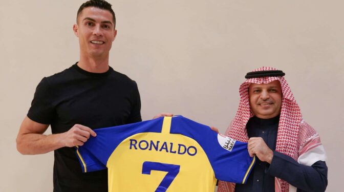 Cristiano Ronaldo ficha por el Al Nassr FC de Arabia Saudí hasta 2025