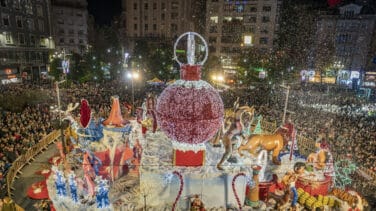 De Murcia a Santander: así ilumina la Navidad las ciudades de España