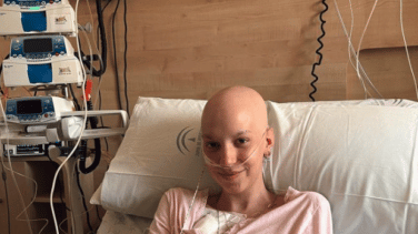 Muere a los 20 años Elena Huelva, la joven que narró su cáncer poco común para visibilizar la enfermedad