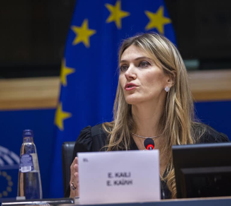 Eva Kaili confiesa: "Sabía que Panzeri era el cerebro y pedí a mi padre que escondiera el dinero"