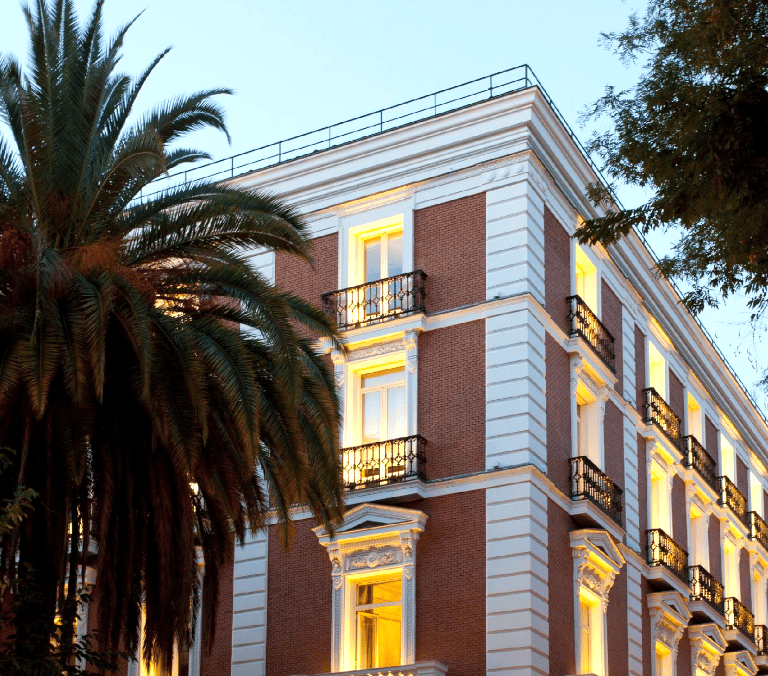 Mapfre ilumina la historia y los secretos del Palacio de Elduayen, su joya de la corona