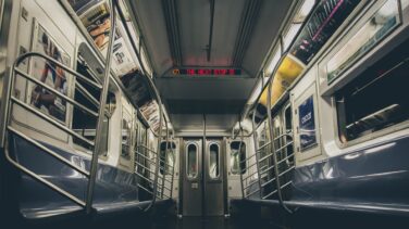 El metro de Nueva York supera mil millones de pasajeros por primera vez desde 2019