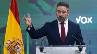 Abascal presiona al PP con la moción a Sánchez: "Las diferencias deben quedar al margen ante un golpe de Estado"