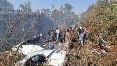 Vídeo: así fue el accidente del avión de Nepal con más de 67 muertos