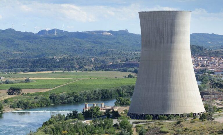 El búnker nuclear de Ascó para evitar un Fukushima español en el Ebro