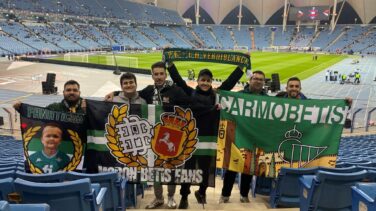 Medio mundo para ver a su Betis: "Si jugaran en Australia, iríamos igual"