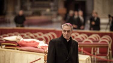 La doble traición del George Clooney del Vaticano