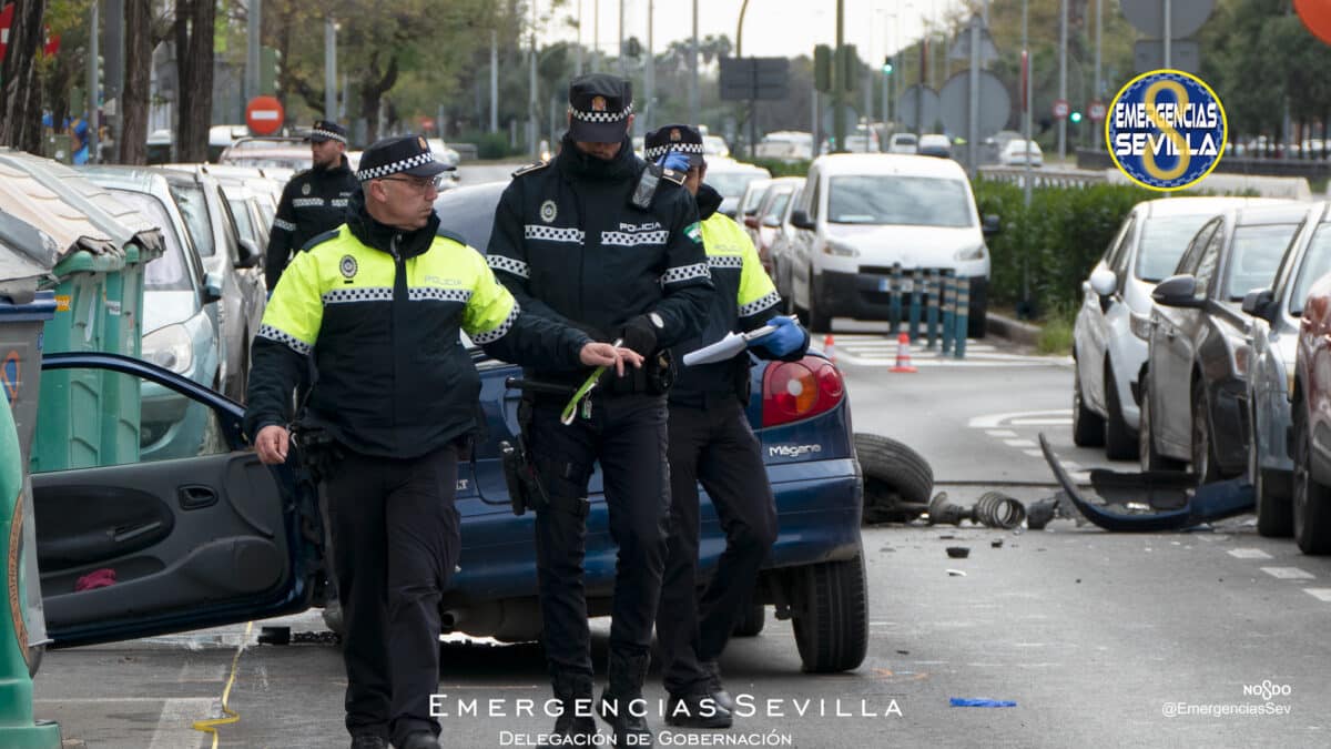 Escenario del accidente donde ha fallecido una joven de 20 años en Sevilla