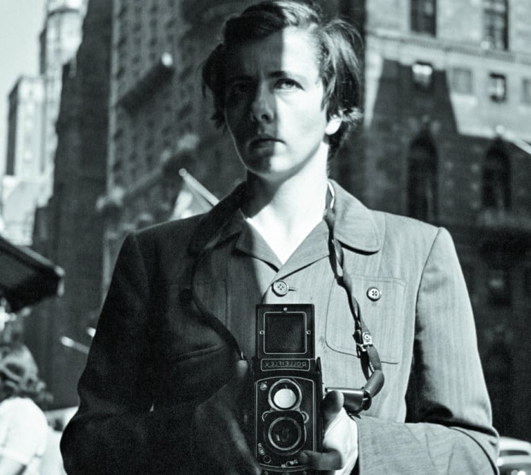 Vivian Maier, la genial fotógrafa con síndrome de acaparamiento que dejó 143.000 fotos sin revelar