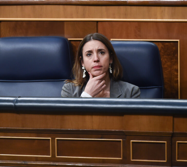 Irene Montero, condenada a pagar 18.000 euros al ex marido de María Sevilla por llamarle "maltratrador"