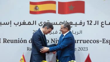 Rabat trasladó al Gobierno su malestar por las críticas de Feijóo a la cumbre bilateral