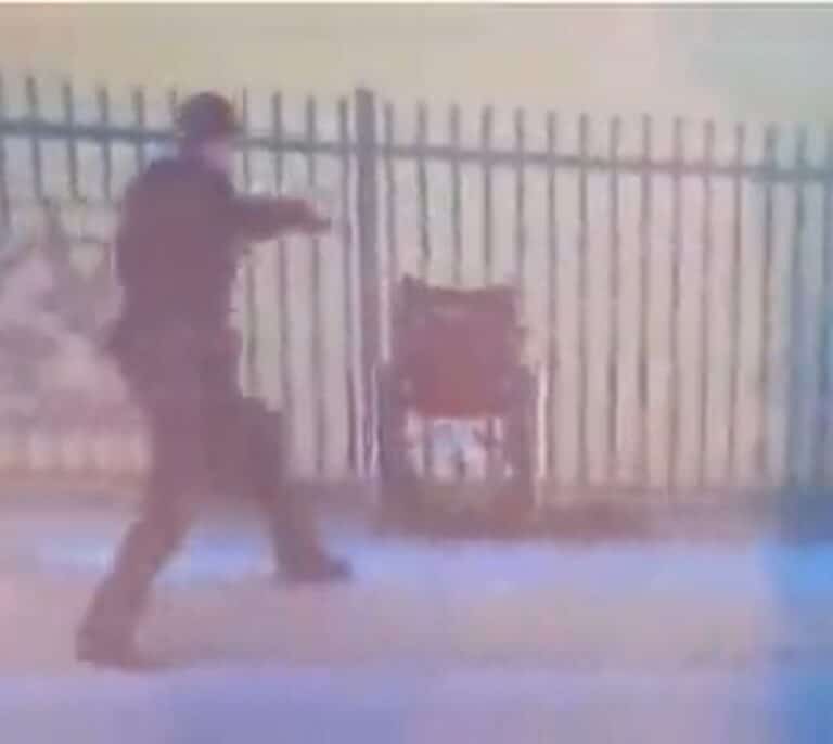 La policía de California mata a un hombre negro en silla de ruedas mientras intentaba huir