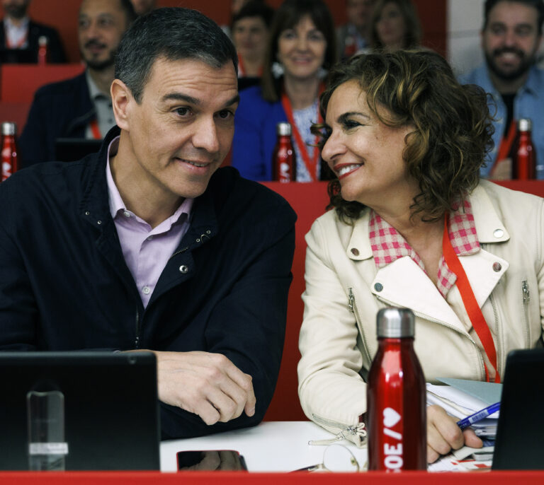 El PSOE se blinda frente al "ruido" y los "ataques" y se centra en vender gestión para el 28-M