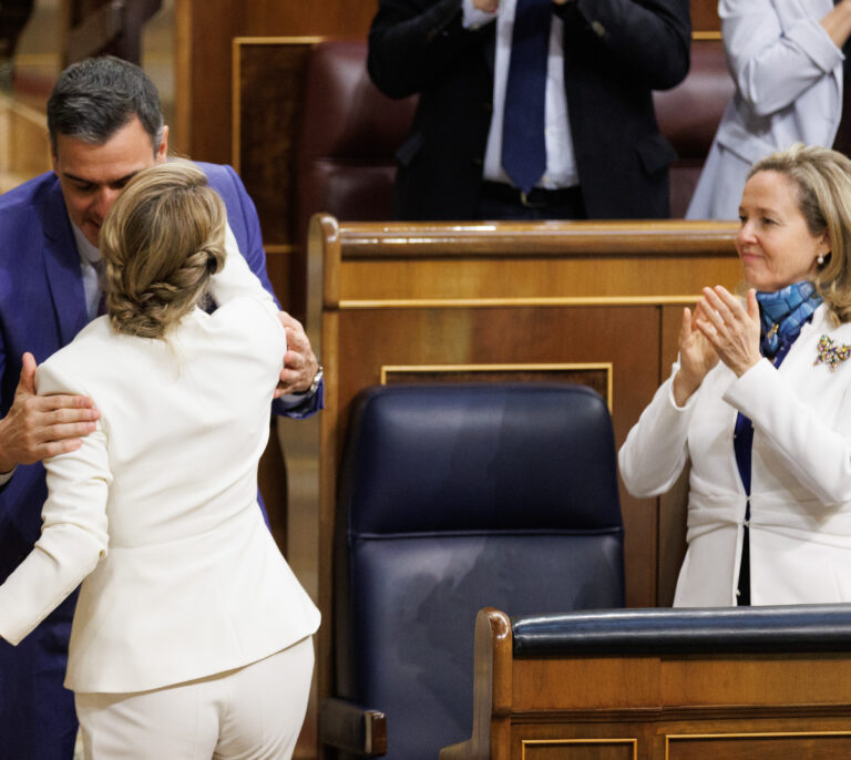 Pedro Sánchez y Yolanda Díaz lanzan su tándem electoral y apuntalan la coalición