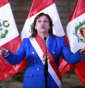 Dina Boluarte: los primeros 100 días de gobierno en Perú