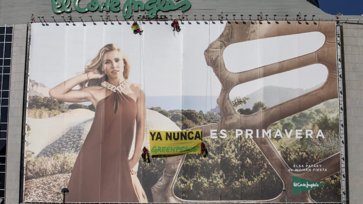 Greenpeace Trolea La Campaña De El Corte Inglés De Elsa Pataki Ya