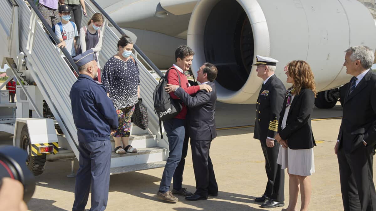 Aterriza en Torrejón el avión militar con 72 evacuados de Sudán, entre ellos 34 españoles