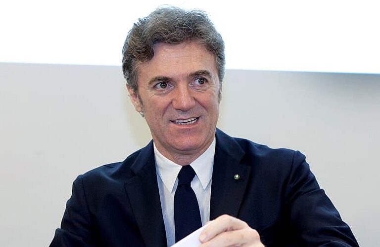 Meloni nombra a Flavio Cattaneo consejero delegado de Enel y destituye a Francesco Starace