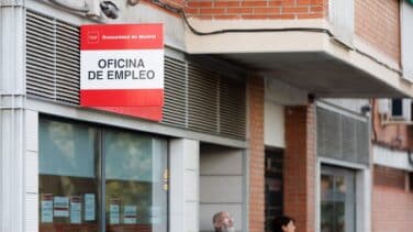 Los parados de larga duración se descuelgan de la mejoría del empleo