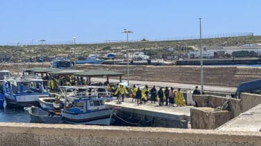 Dos inmigrantes muertos a bordo de dos barcas y otros desaparecidos en naufragios cerca de Lampedusa