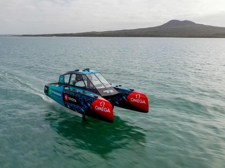 La sostenibilidad y la inversión en la Economía Azul de Barcelona, en el centro del acuerdo entre World Sailing y la America's Cup