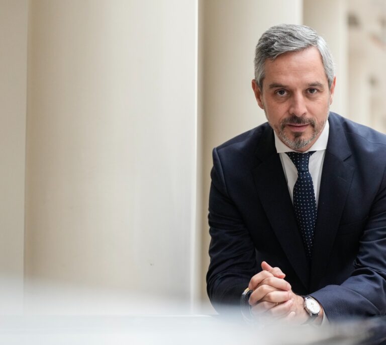 Juan Bravo (PP): "En una legislatura podemos conseguir que el paro en España esté en la media de la UE"