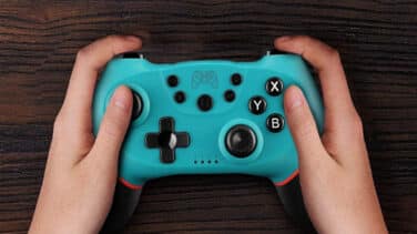 Gran autonomía y diseño ergonómico: Así es el mando inalámbrico perfecto para gamers ¡y por solo 26 euros!