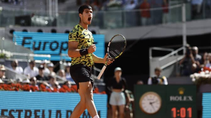 Alcaraz no deja lugar a la sorpresa y se clasifica para la final del Mutua Madrid Open