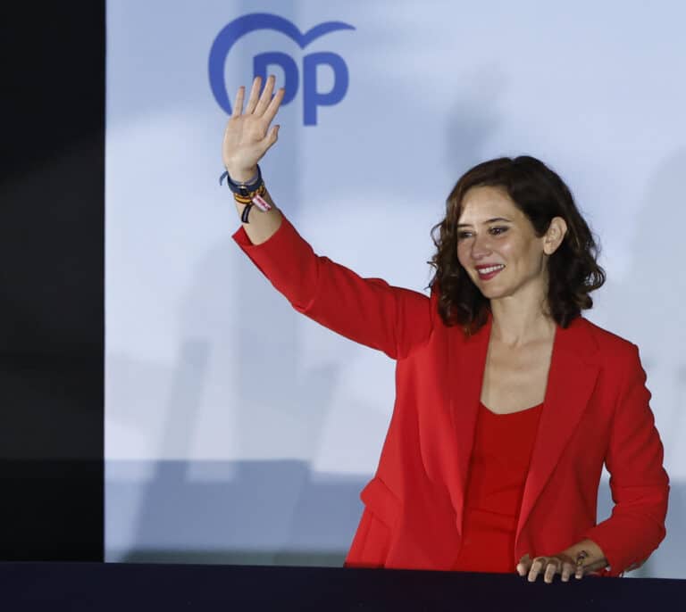 Sonrisas y lágrimas de la jornada electoral: las mejores fotos del día