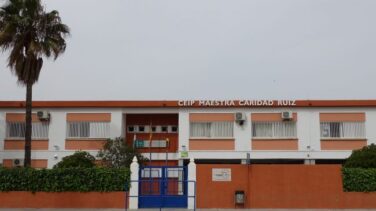 Cuatro alumnos de primaria heridos al desprenderse parte del techo del aula en un colegio de Cádiz