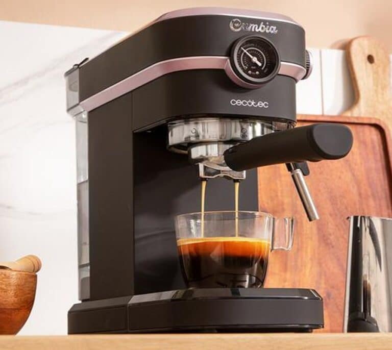 La cafetera espresso top ventas de Cecotec ¡ahora por menos de 100€!