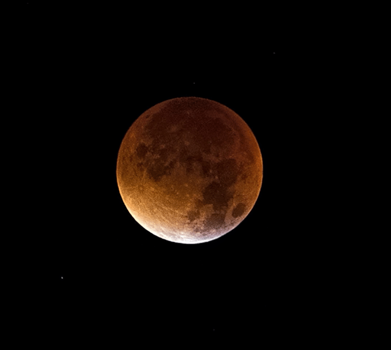 Esta es la fecha de la luna llena de mayo 2023, conocida como "Luna de Flores"