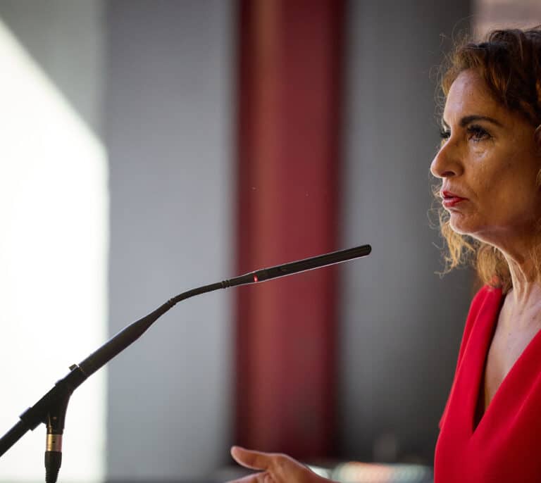 María Jesús Montero le pide a Yolanda Díaz que no airee sus quejas fuera del Consejo de Ministros