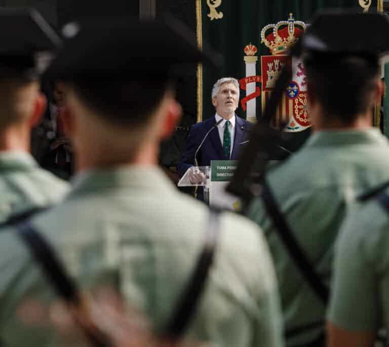 La Audiencia Nacional ordena renegociar la equiparación salarial de guardias civiles y policías