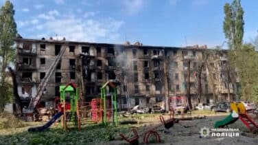 Varios muertos y heridos en un ataque ruso con misiles contra edificios residenciales en el sudeste de Ucrania