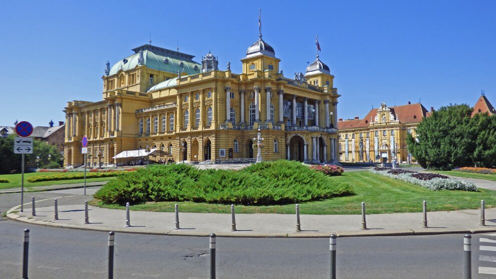 La ciudad de Zagreb, capital de Croacia, que es uno de los destinos baratos para viajar en verano 2023