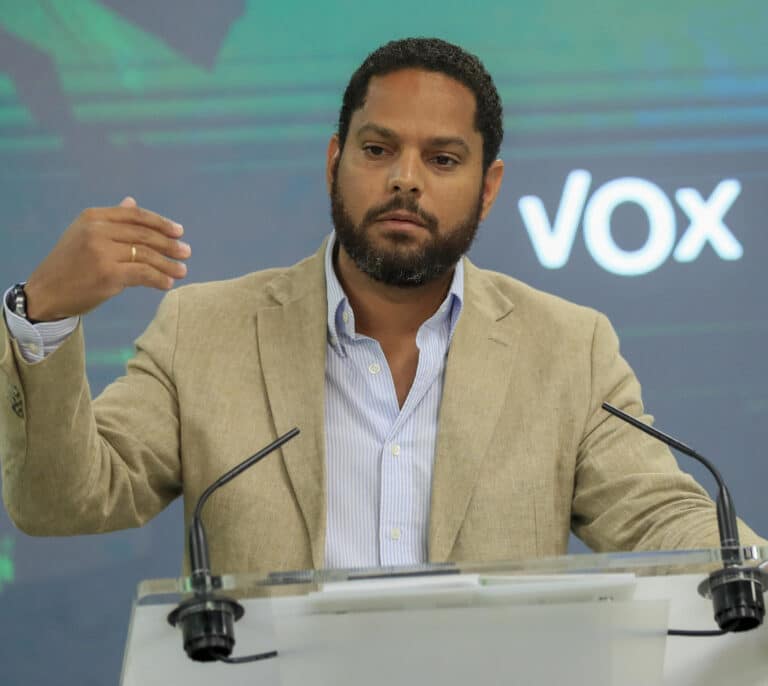 Vox rechaza el límite de 160 escaños de Feijóo para gobernar en solitario: "No vamos a regalar votos a nadie"