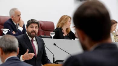 Vox exige la vicepresidencia, Agricultura, y Educación o Familias para apoyar al PP en Murcia tras el 23-J