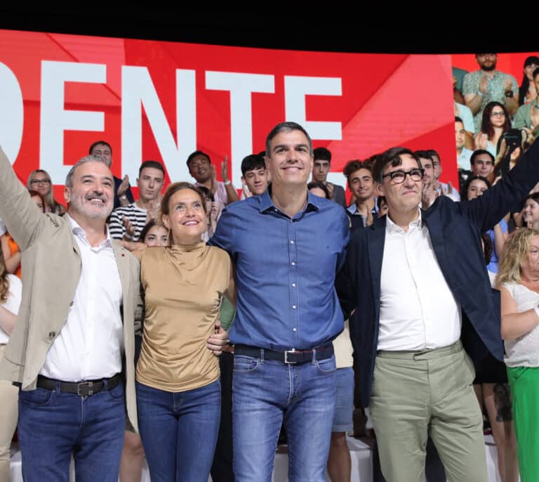 El PSC se beneficia del desgaste de ERC y afronta el 23-J como partido hegemónico de Cataluña