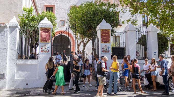 En el circo mediático del encierro de la madre de Rubiales: “Es una payasada”