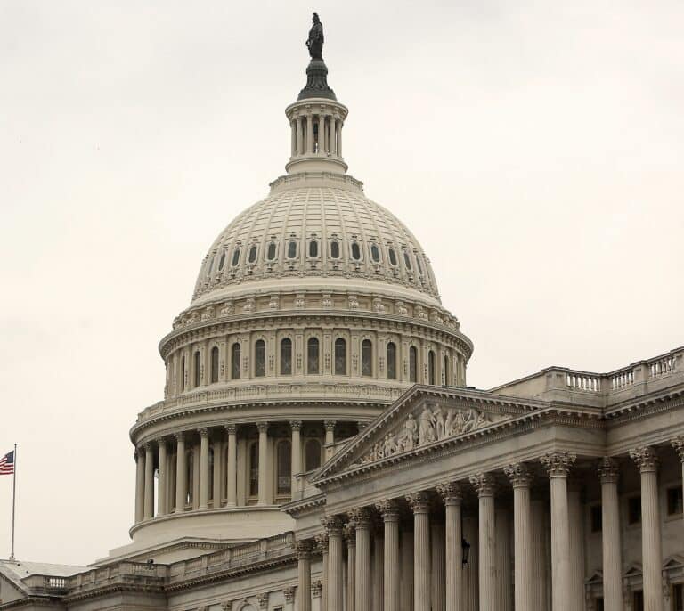 La Cámara de Representantes de EEUU aprueba una ley que aplaza 45 días la parálisis presupuestaria