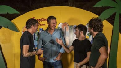 Pedro Sánchez se divierte en el festival indie Cala Mijas