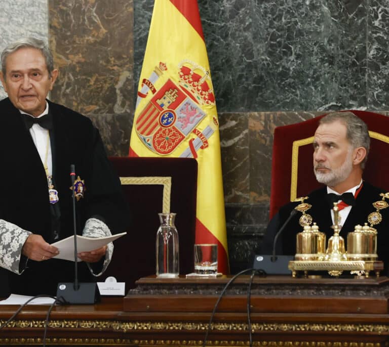 El presidente del Supremo: "El ataque personal en el Parlamento carece de precedentes"