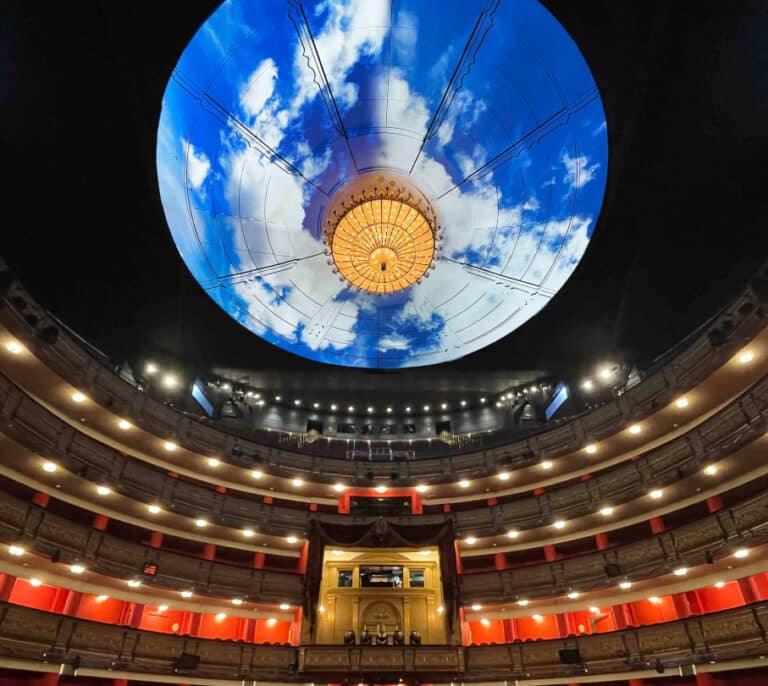 Jaume Plensa abre una ventana al cielo de Madrid en la cúpula del Teatro Real