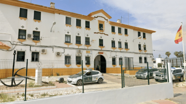 La Guardia Civil investiga a un menor en Ayamonte por 'desnudar' a varias compañeras en fotos y difundirlas por redes