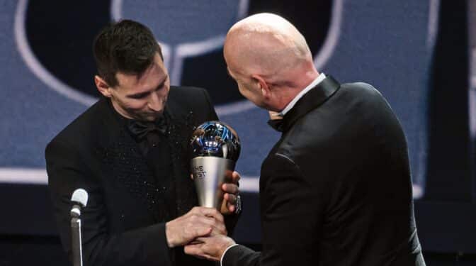 ¿Cuándo se entregan los premios The Best FIFA 2023?